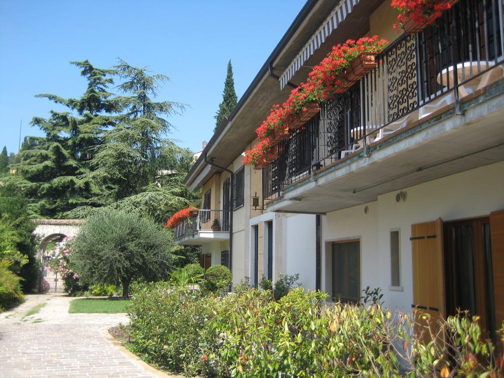 Hotel Residenza Fontana Del Ferro Verona Exterior foto