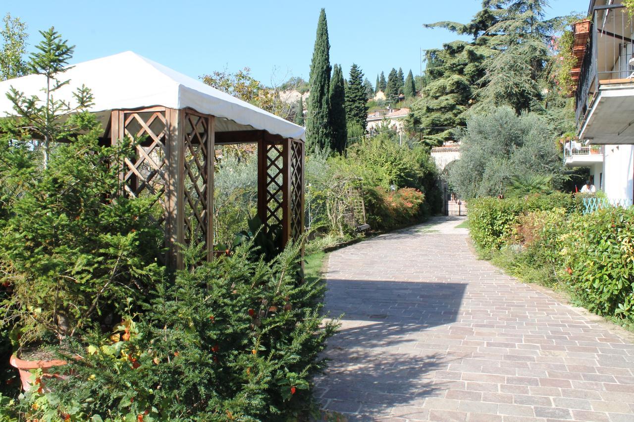 Hotel Residenza Fontana Del Ferro Verona Exterior foto